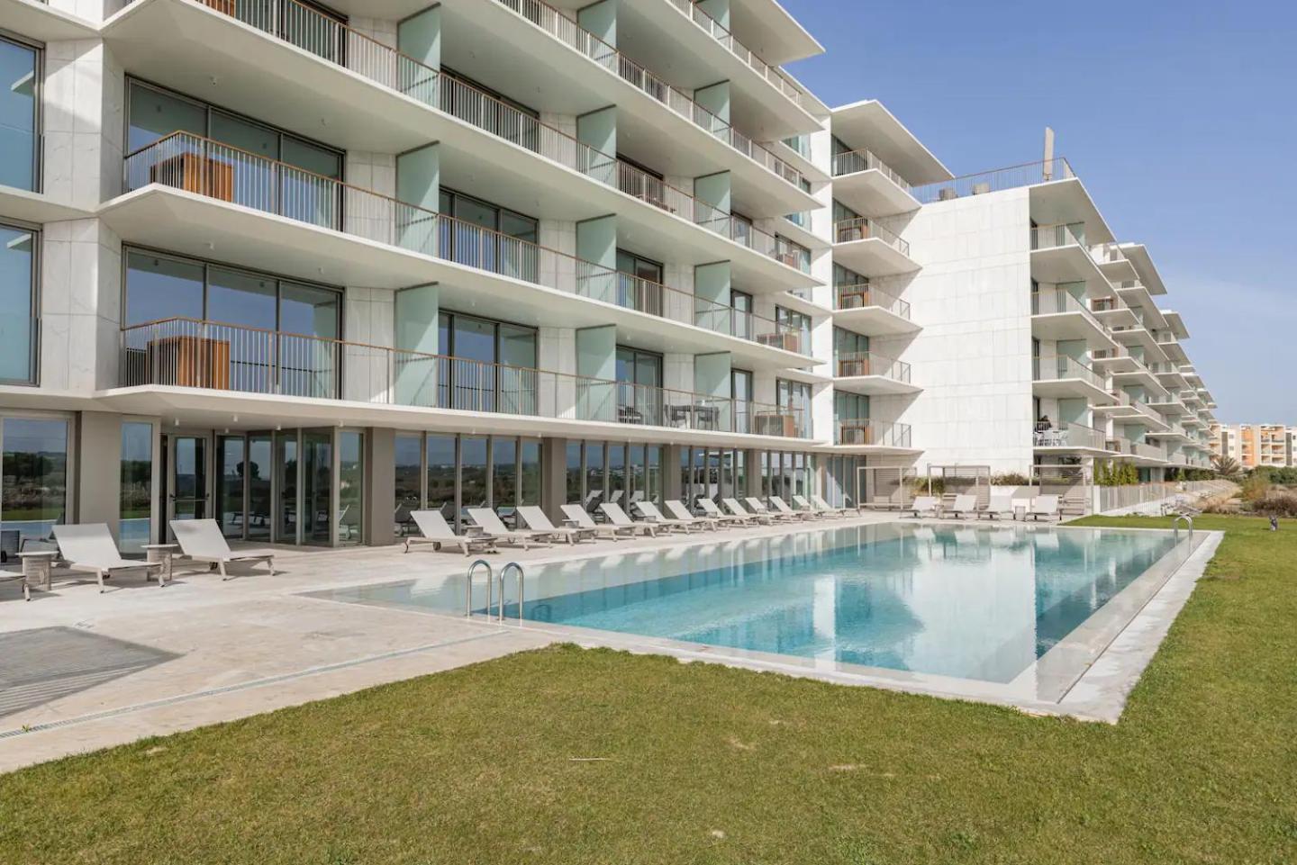 Bayline- Beachfront And Pool Armação de Pêra 외부 사진